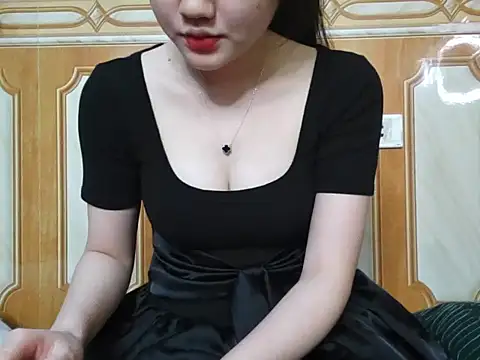 Yin-girl online show from 03/09/25, 06:06