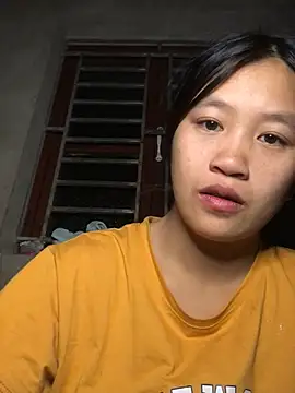 Snapshot of xotm chatting on 12/27/24, 06:35 xotm online show from 12/27/24, 06:35