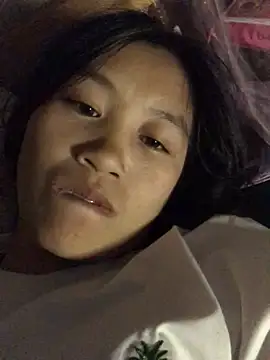 Snapshot of xotm chatting on 01/17/25, 03:22 xotm online show from 01/17/25, 03:22