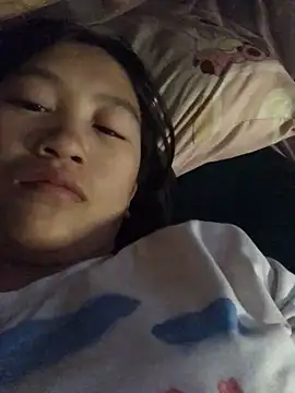 Snapshot of xotm chatting on 02/14/25, 11:53 xotm online show from 02/14/25, 11:53