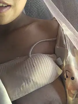 Snapshot of xotm chatting on 02/25/25, 01:41 xotm online show from 02/25/25, 01:41