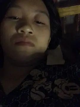 Snapshot of xotm chatting on 03/06/25, 12:10 xotm online show from 03/06/25, 12:10