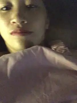 Snapshot of xotm chatting on 10/20/25, 07:20 xotm online show from 10/20/25, 07:20