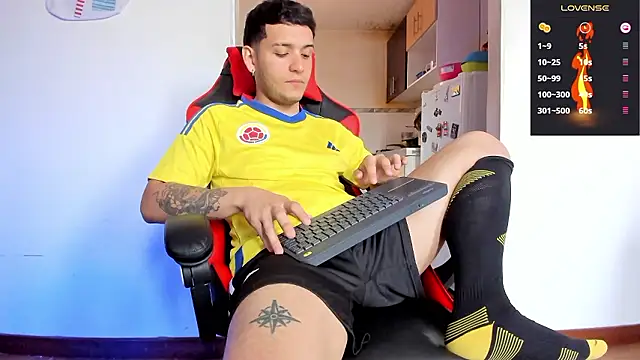 Noha white online show from 12/07/24, 06:48