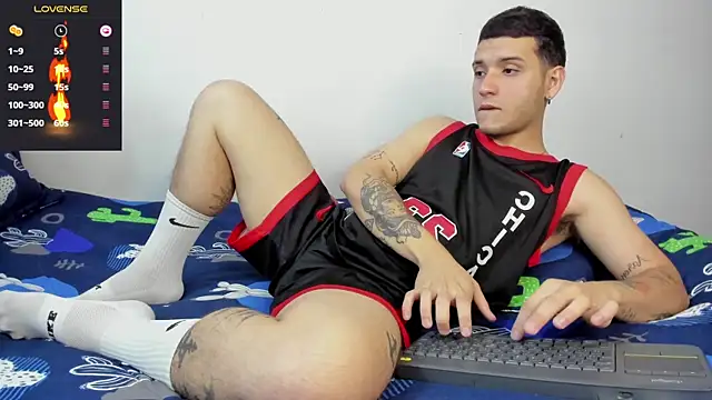 Noha white online show from 01/20/25, 05:37