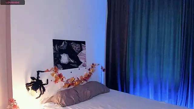 RenetTolken online show from 10/31/25, 09:43