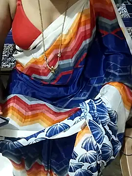 Snapshot of Indian_Meera chatting on 09/10/25, 02:39 Indian Meera online show from 09/10/25, 02:39
