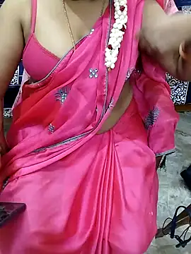 Snapshot of Indian_Meera chatting on 09/19/25, 04:40 Indian Meera online show from 09/19/25, 04:40
