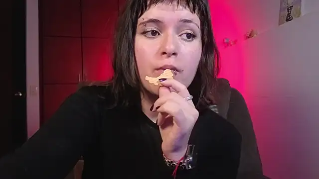 NEXT DOOR GIRL  online show from 04/27/26, 10:41
