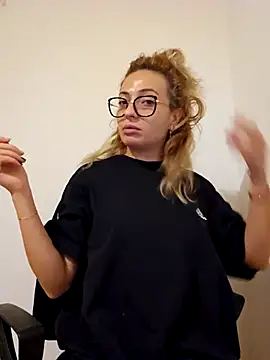 Selenna emma online show from 10/09/25, 08:40