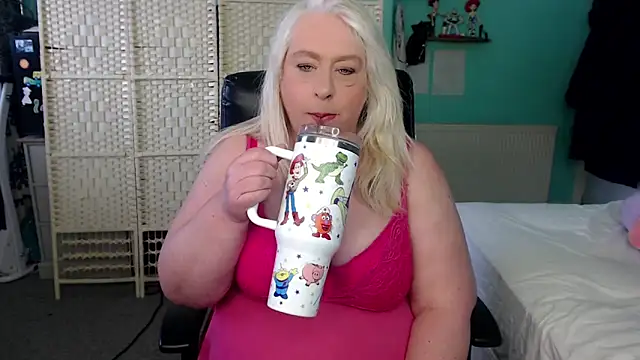 MatureVixen online show from 03/09/25, 12:09
