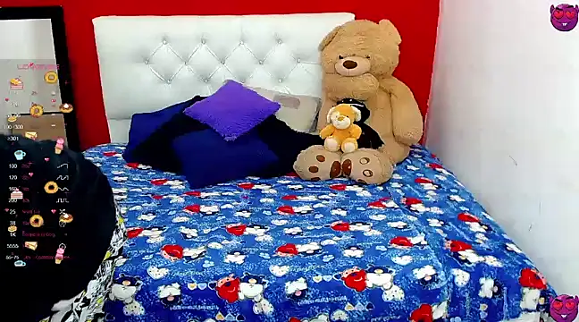  snopyy  online show from 01/06/25, 08:18