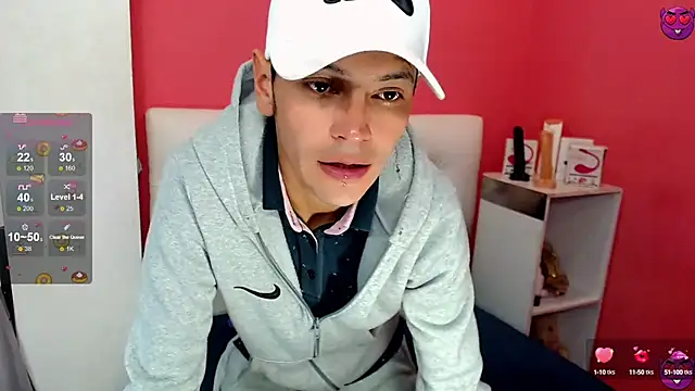  snopyy  online show from 02/20/25, 08:14