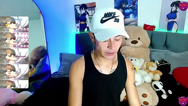  snopyy  online show from 02/25/25, 08:19