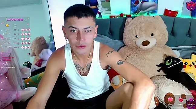  snopyy  online show from 03/01/25, 11:26
