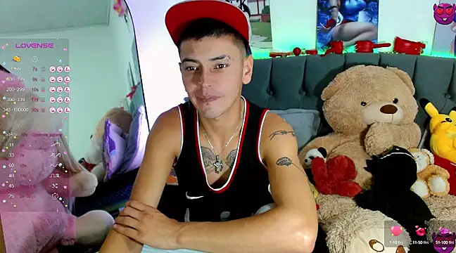  snopyy  online show from 03/06/25, 07:54