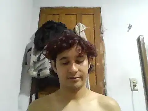 pedrodavid  online show from 12/28/24, 05:57