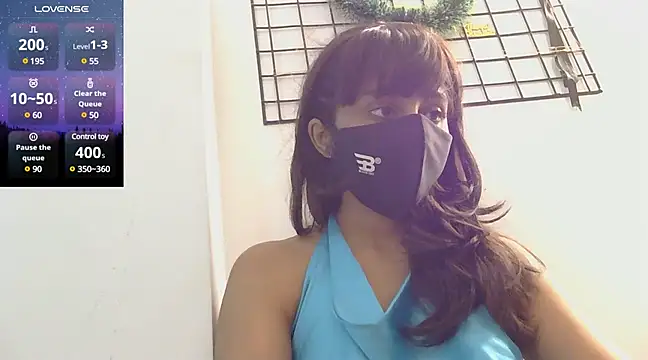 Snapshot of shimoona chatting on 01/26/25, 05:56 shimoona online show from 01/26/25, 05:56