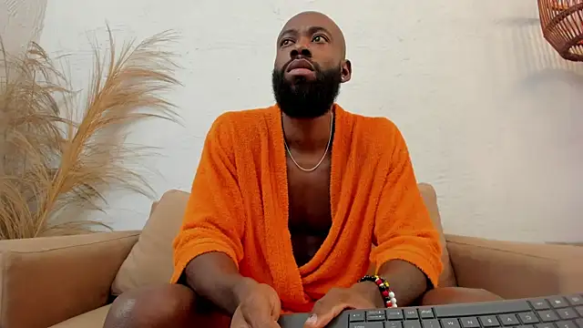 BASTIAN RIVAS  online show from 01/06/25, 11:29