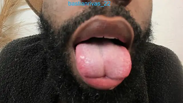 BASTIAN RIVAS  online show from 01/09/25, 04:28