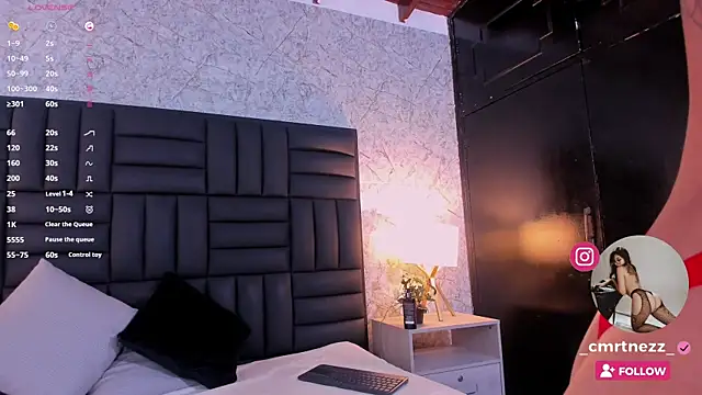 Caro martinezz online show from 12/13/24, 04:43