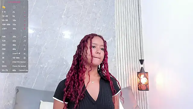 Sophiee Velvet online show from 01/21/25, 11:46