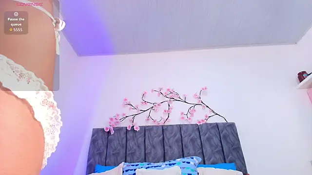 Sophiee Velvet online show from 06/27/26, 04:45