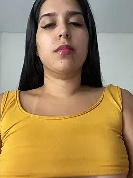 NiaSoler online show from 12/01/24, 05:02
