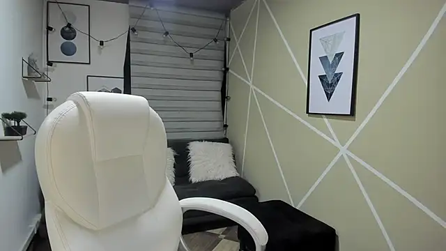 Enma  clark online show from 09/20/25, 04:02