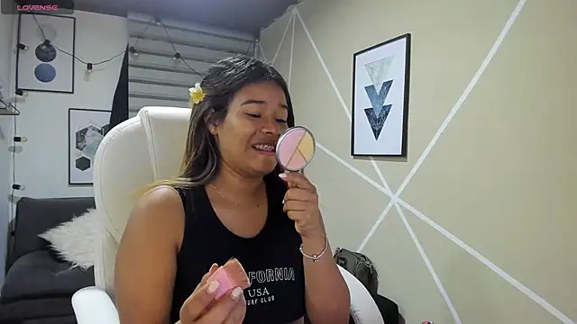 Enma  clark online show from 10/03/25, 04:09