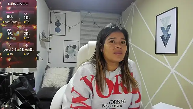 Enma  clark online show from 12/05/25, 04:10