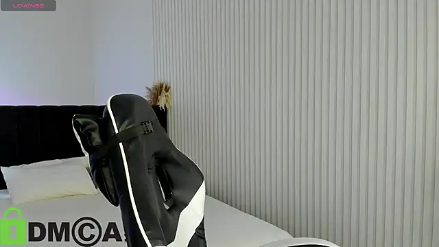 Vanessa Walters online show from 06/11/26, 03:04