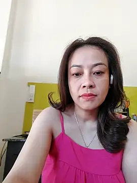 Baby-bigboobs2024 online show from 02/05/25, 12:42