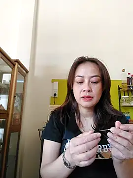 Baby-bigboobs2024 online show from 02/14/25, 02:50