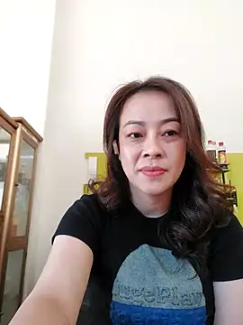 Baby-bigboobs2024 online show from 02/18/25, 12:15