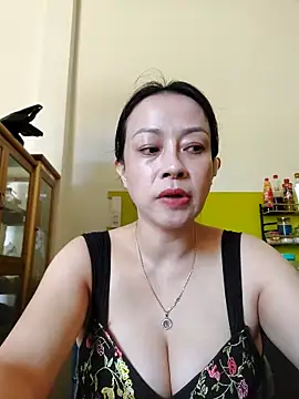 Baby-bigboobs2024 online show from 09/10/25, 04:01