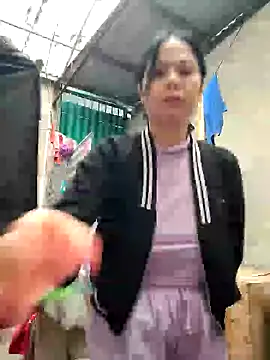 Tinease online show from 02/22/25, 01:55