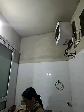 Tinease online show from 02/22/25, 11:03
