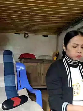 Tinease online show from 02/24/25, 08:17