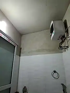 Tinease online show from 03/06/25, 10:58