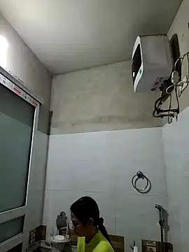 Tinease online show from 03/11/25, 10:53