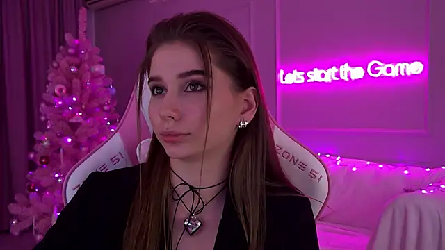 DianaVert online show from 12/23/24, 04:01