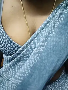 Snapshot of tamil_subha69 chatting on 06/28/26, 03:23 tamil subha69 online show from 06/28/26, 03:23