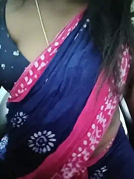 Snapshot of tamil_subha69 chatting on 07/22/26, 06:43 tamil subha69 online show from 07/22/26, 06:43