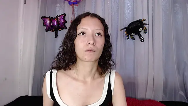 abbycutecs online show from 10/13/25, 06:41