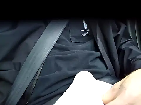 Snapshot of otterlover123 chatting on 10/07/25, 02:14 otterlover123 online show from 10/07/25, 02:14