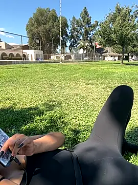 Snapshot of Kittybouncy69 chatting on 09/16/25, 09:05 Kittybouncy69 online show from 09/16/25, 09:05