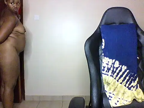 Candii wet  online show from 10/09/25, 10:41