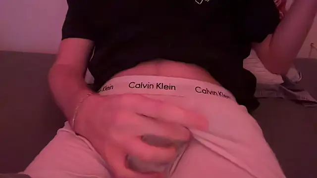 Snapshot of corizee chatting on 01/04/25, 06:30 corizee online show from 01/04/25, 06:30