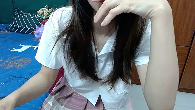 Snapshot of Cindy--Cici chatting on 02/14/25, 01:13 Cindy--Cici online show from 02/14/25, 01:13